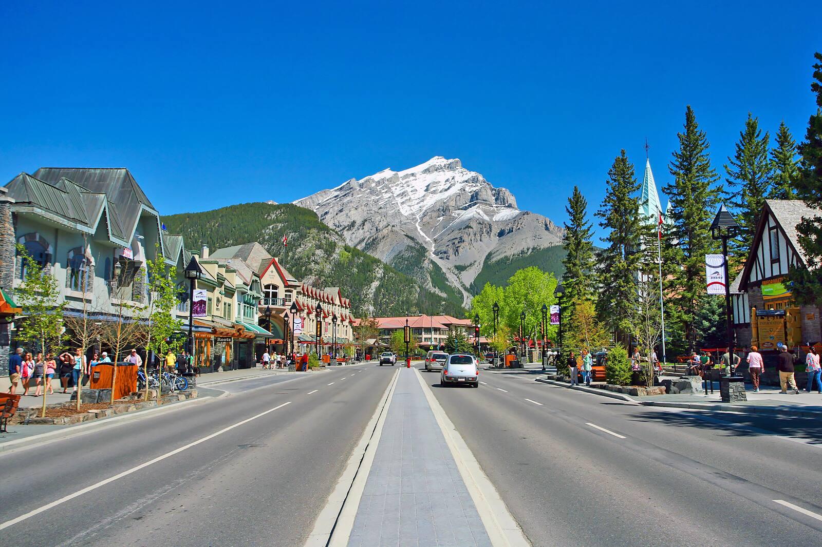 🇨🇦 🏞 Canadian Rockies · Banff · Jasper · Indigenous Wilderness · 7 Days