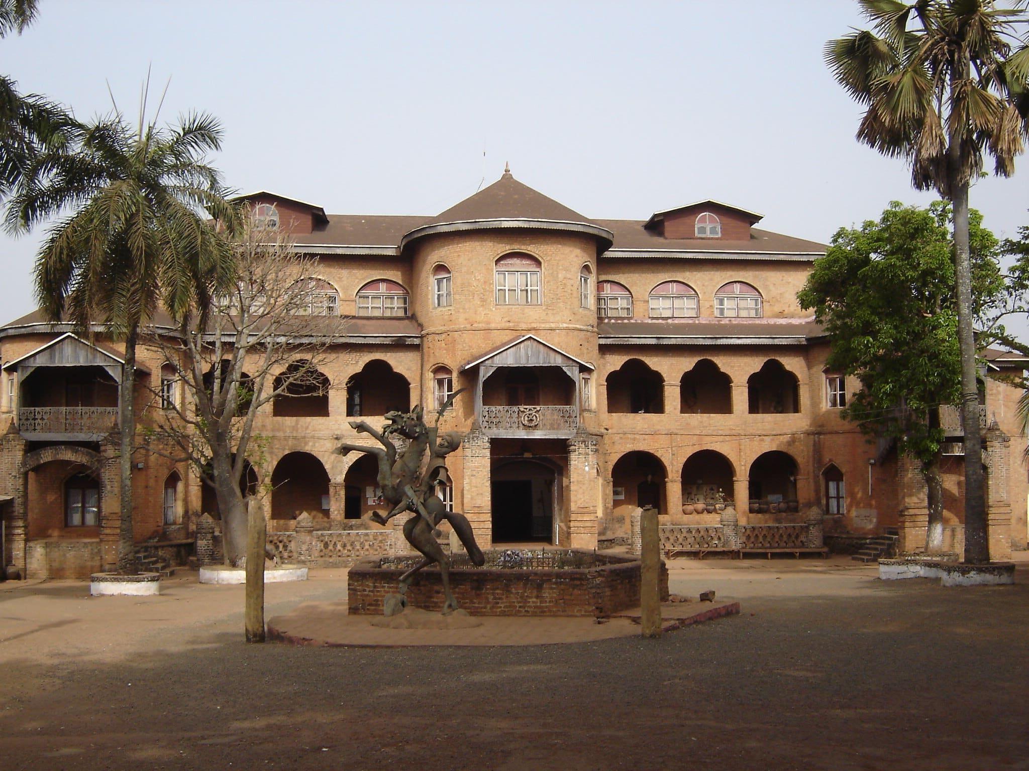 🇨🇲 👑 Bafut · Foumban · Bamiléké | Cameroon | Daylite Digital