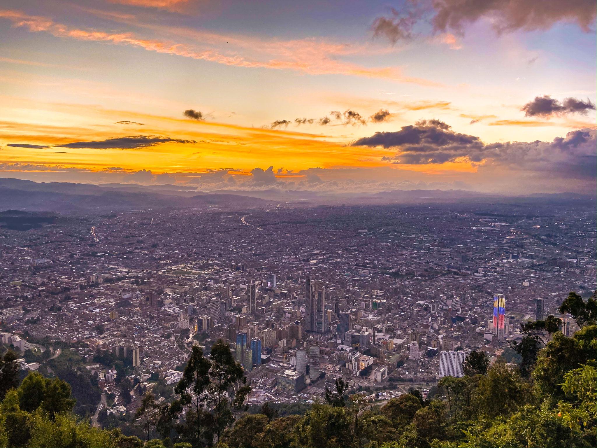 🇨🇴 🪙 Colombia · Bogotá · Medellín · Cartagena · The Land of El Dorado · 8 Days