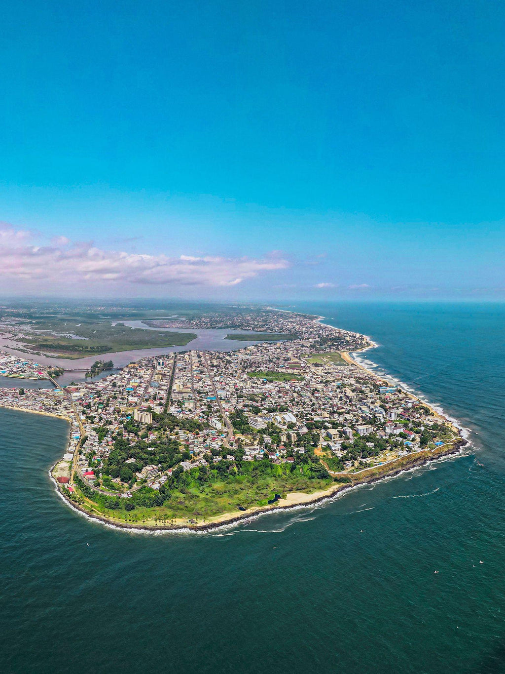 🇱🇷 🦛 Monrovia · Sapo National Park · Rainforest Safari · Liberia · 8 Days