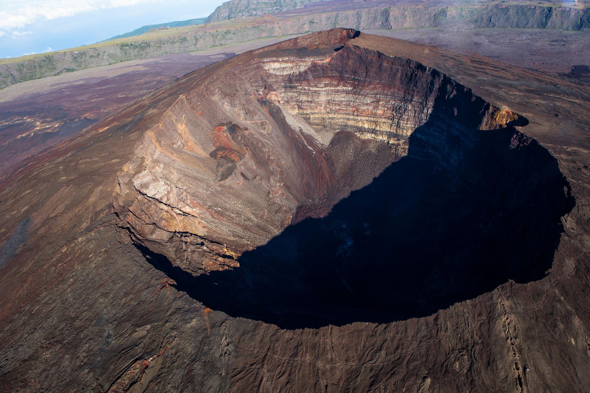🇷🇪 🌋 Piton de la Fournaise · Cirques | Réunion | Daylite Digital