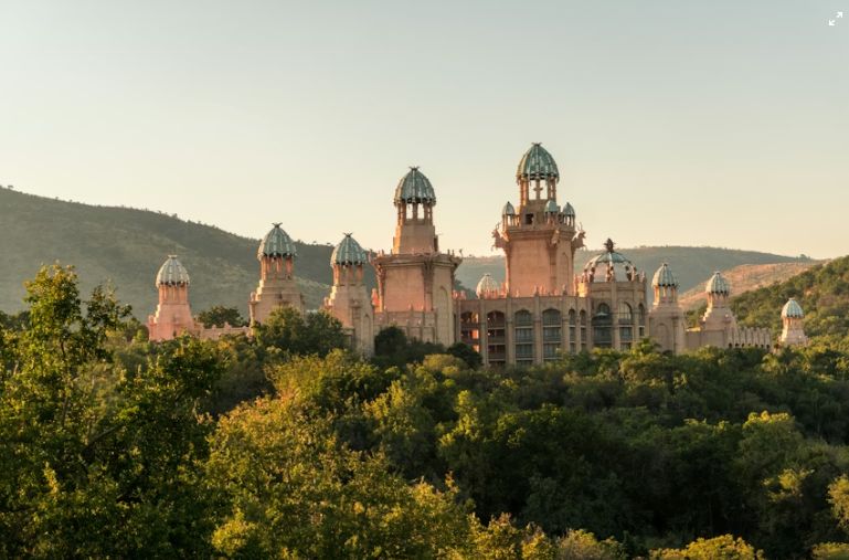 🇿🇦 🦁 Madikwe & Sun City Safari — South Africa | Daylite Digital
