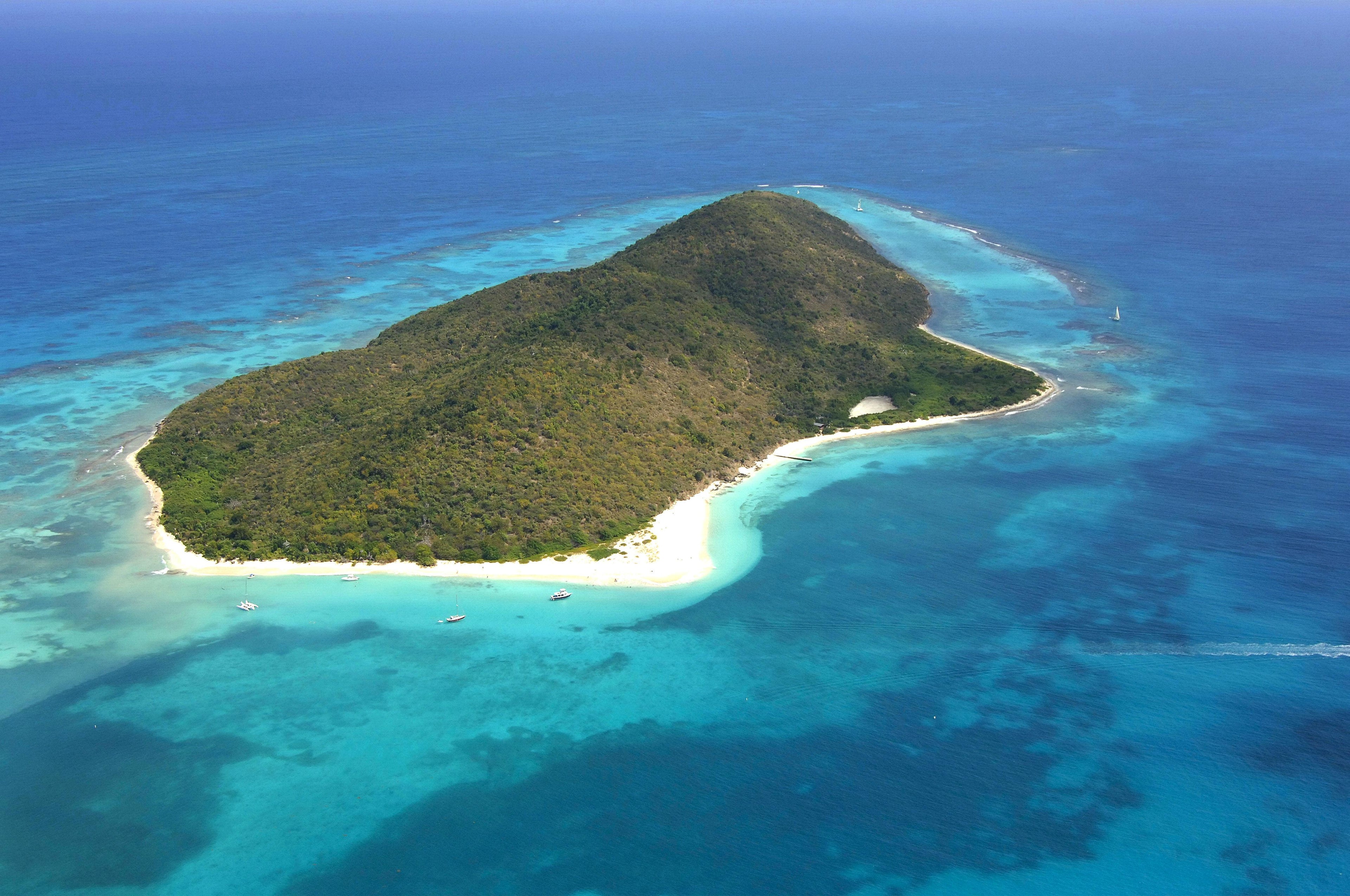 🇺🇸 🌊 US Virgin Islands · St Thomas, Buck Island & the Crystal Caribbean Circuit · 5 Days
