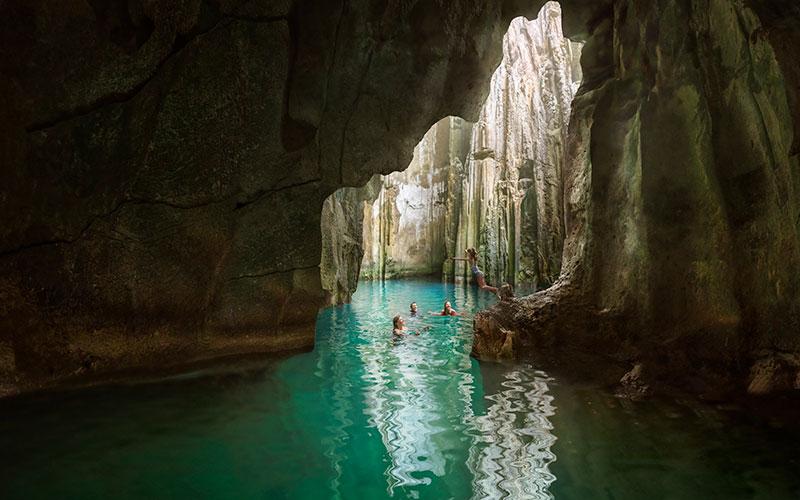 🇫🇯 🌊 Yasawa Islands · Remote Archipelago, Blue Lagoon & Ancient Fijian Villages, Fiji — 9 Days