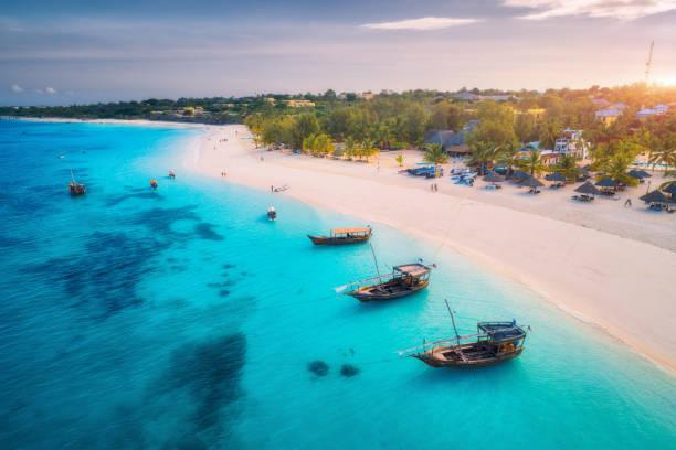 🇹🇿 🌊 Zanzibar · Stone Town · Spice Island — Tanzania | Daylite Digital